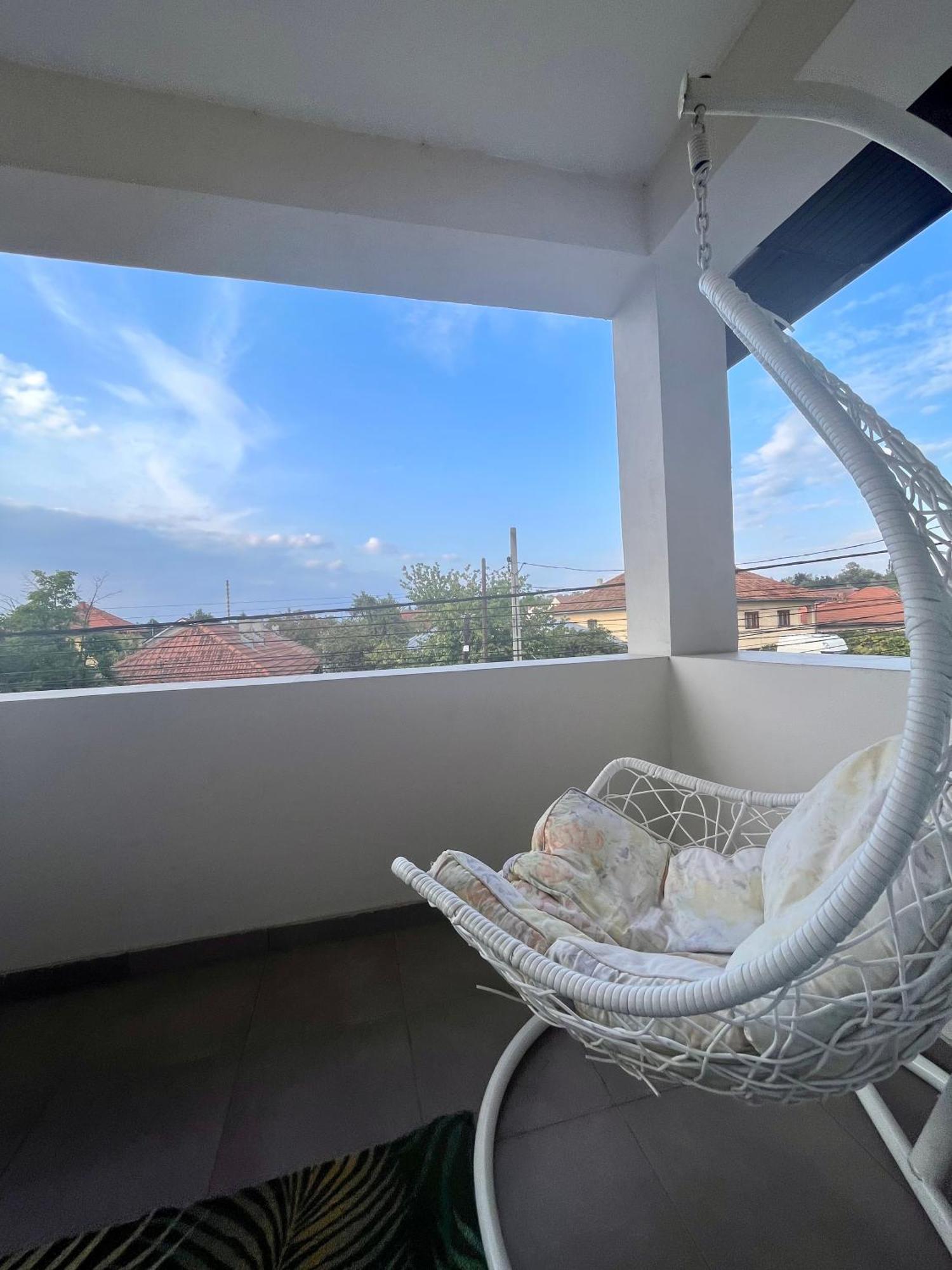 Cochet Boutique Hotel Târgu Jiu Екстериор снимка